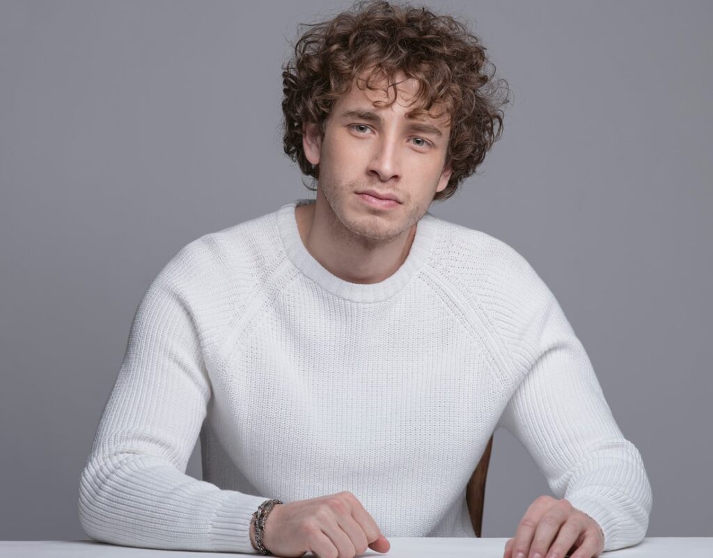 Cem Yiğit Üzümoğlu